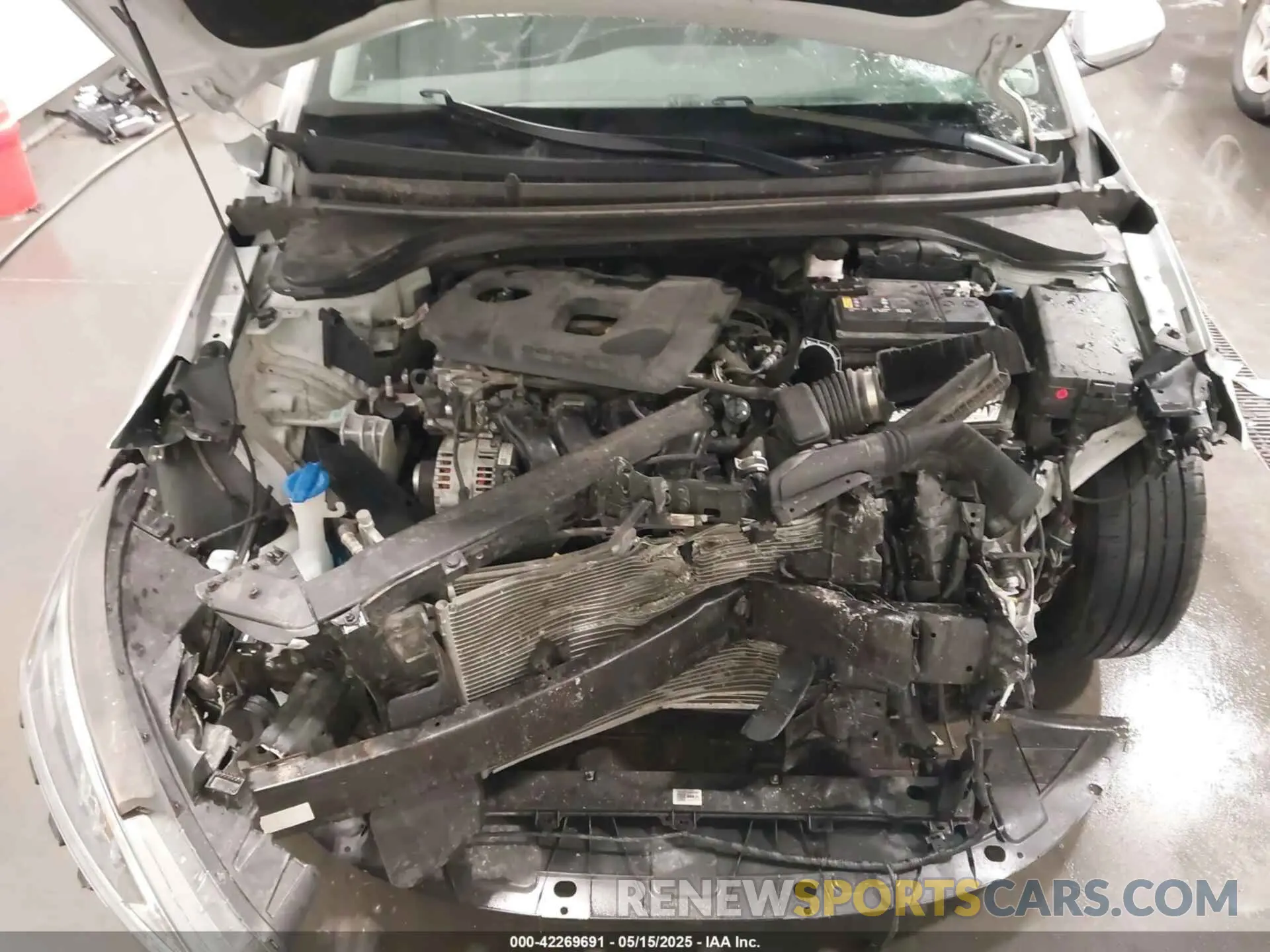 10 Photograph of a damaged car 5NPD84LF2KH421550 HYUNDAI ELANTRA 2019