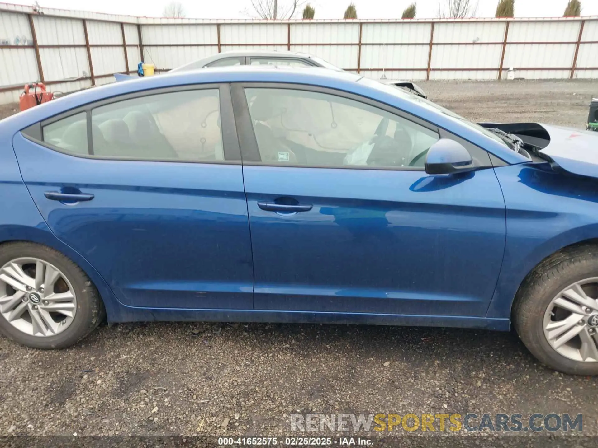 14 Photograph of a damaged car 5NPD84LF2KH438641 HYUNDAI ELANTRA 2019
