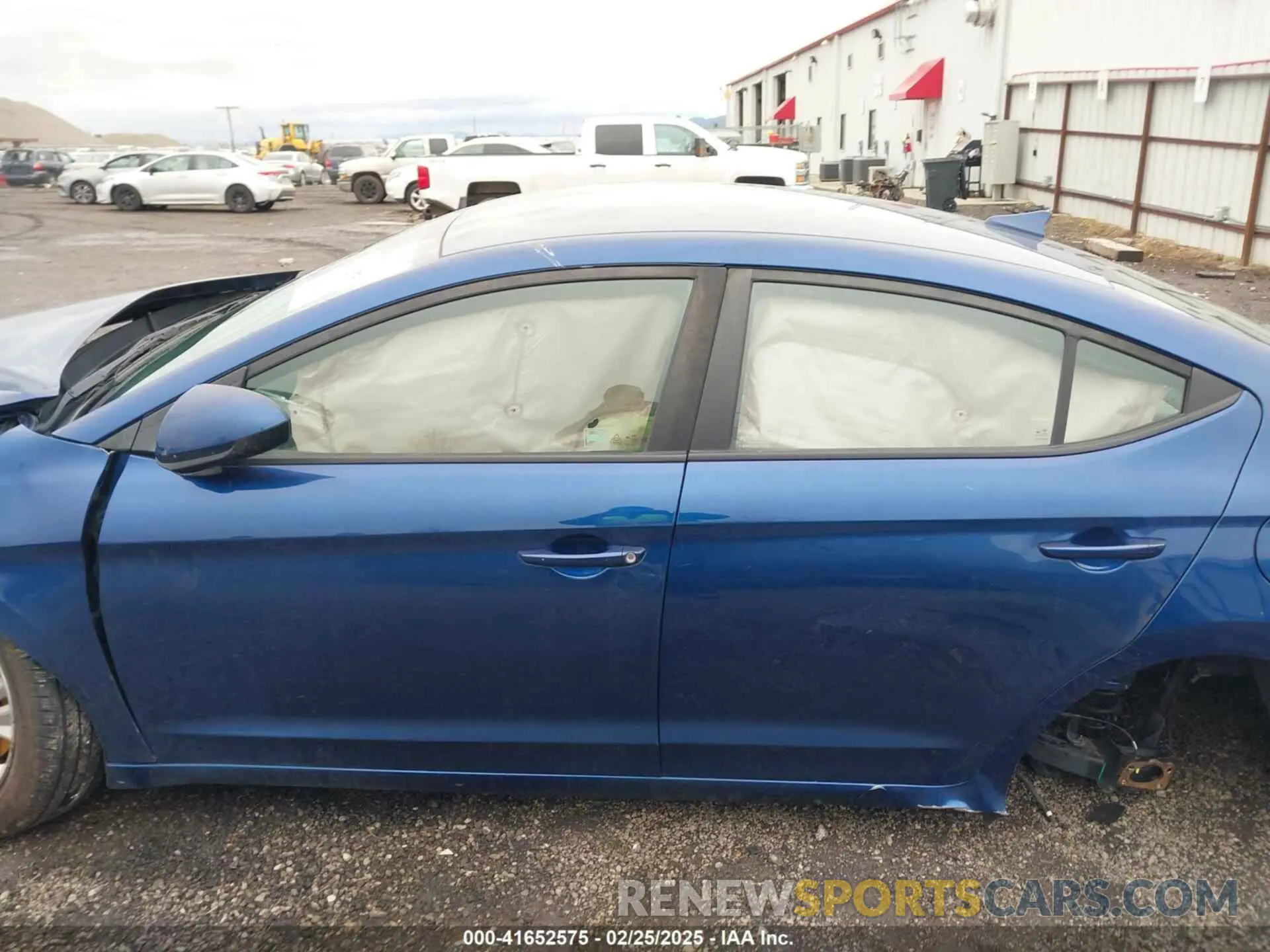15 Photograph of a damaged car 5NPD84LF2KH438641 HYUNDAI ELANTRA 2019