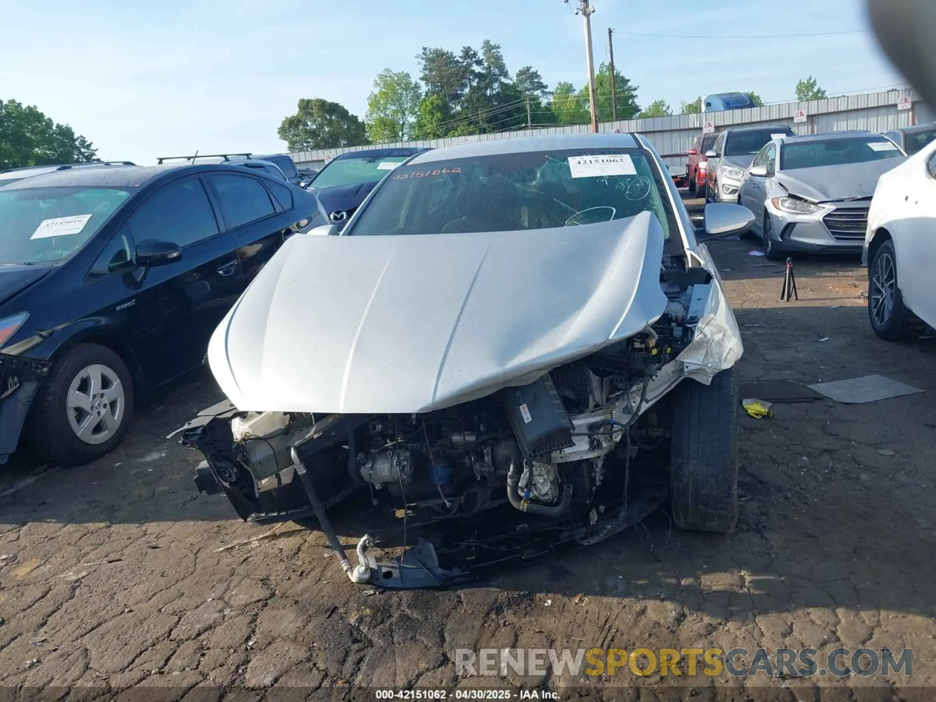 11 Photograph of a damaged car 5NPD84LF2KH441569 HYUNDAI ELANTRA 2019