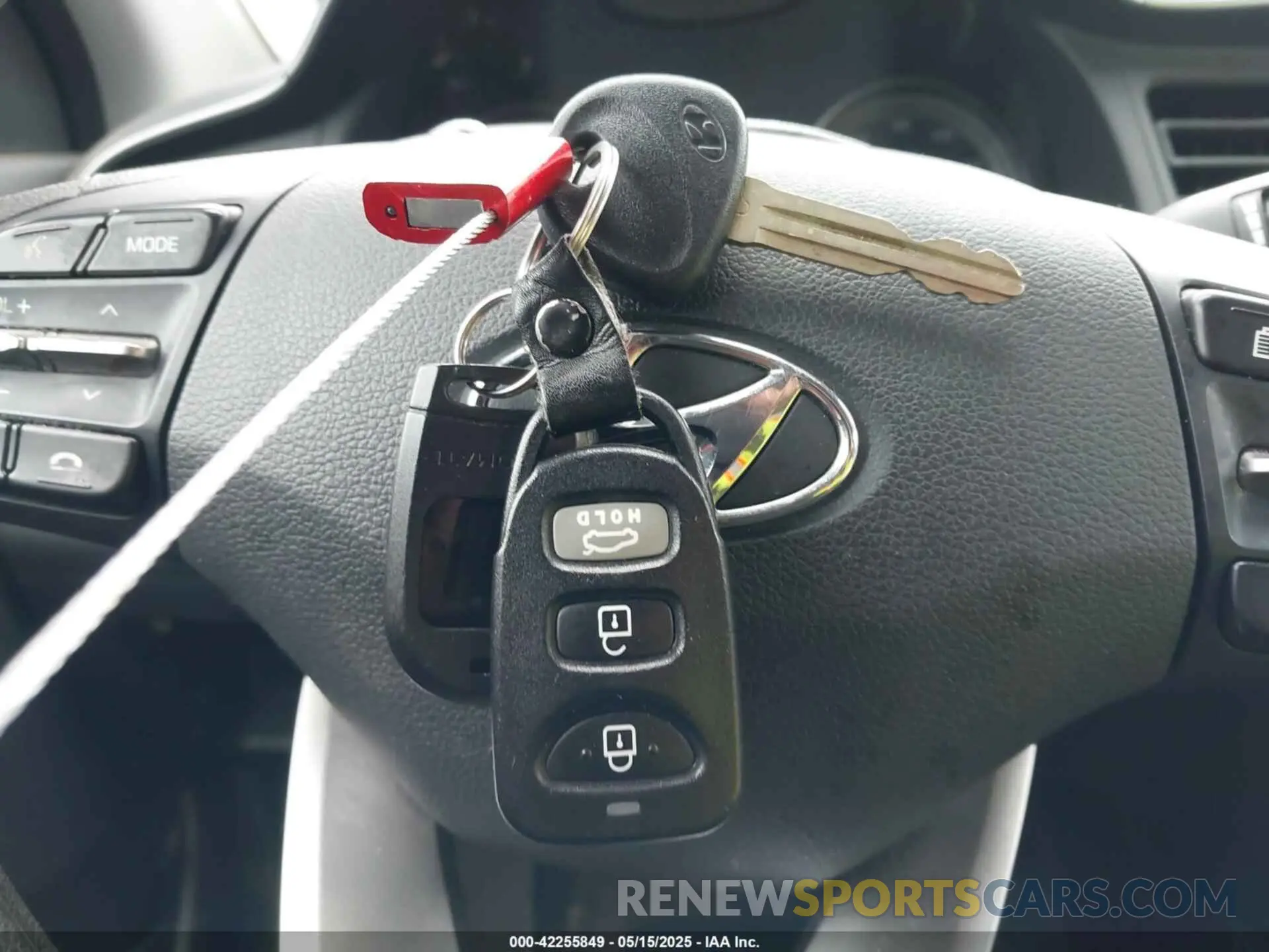 11 Photograph of a damaged car 5NPD84LF2KH443953 HYUNDAI ELANTRA 2019