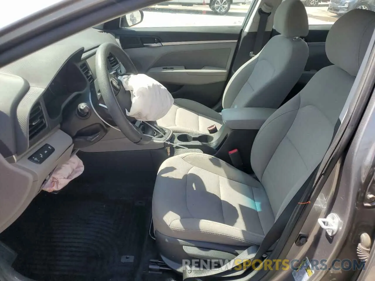 7 Photograph of a damaged car 5NPD84LF2KH453561 HYUNDAI ELANTRA 2019