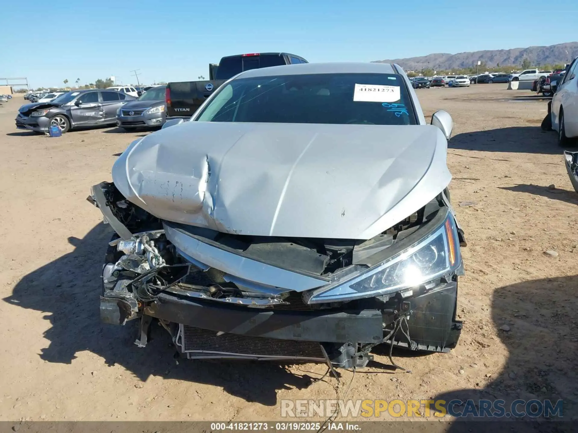 12 Photograph of a damaged car 5NPD84LF2KH457576 HYUNDAI ELANTRA 2019