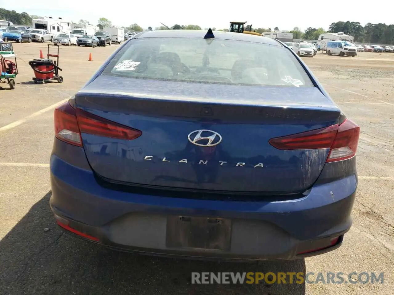6 Photograph of a damaged car 5NPD84LF2KH468089 HYUNDAI ELANTRA 2019