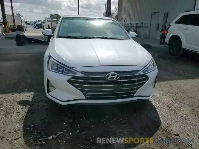 14 Photograph of a damaged car 5NPD84LF2KH483711 HYUNDAI ELANTRA 2019