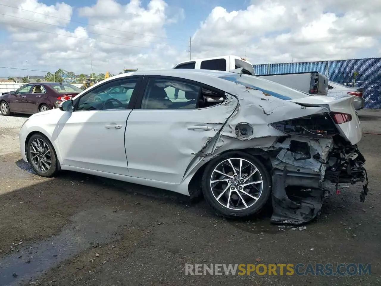 2 Photograph of a damaged car 5NPD84LF2KH483711 HYUNDAI ELANTRA 2019