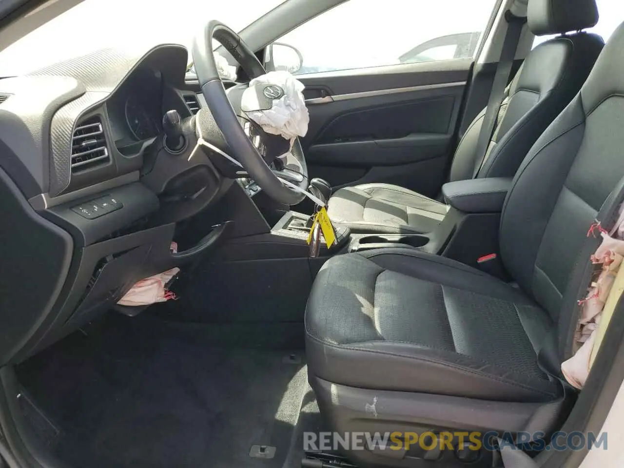 7 Photograph of a damaged car 5NPD84LF2KH483711 HYUNDAI ELANTRA 2019