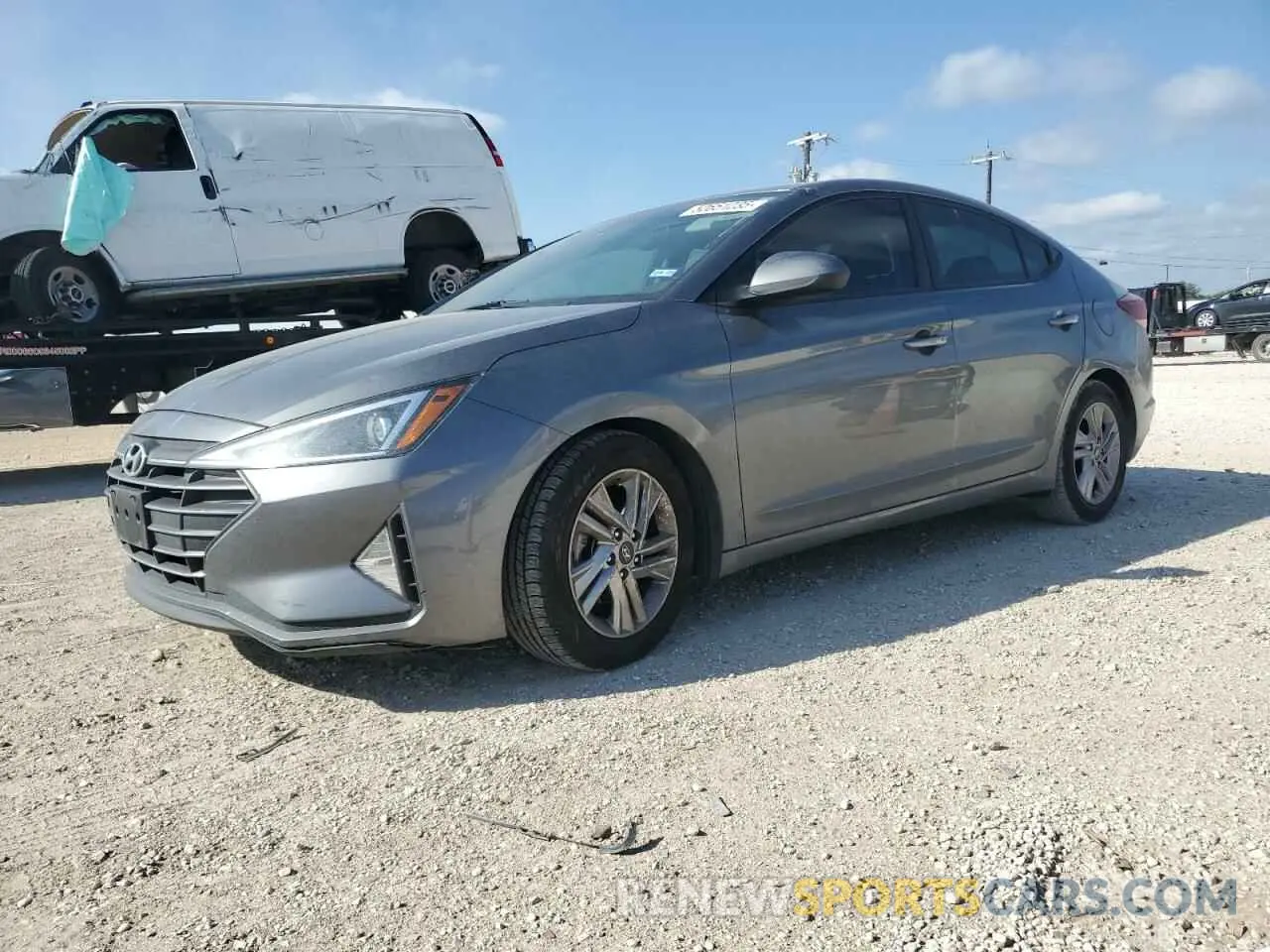1 Photograph of a damaged car 5NPD84LF2KH488374 HYUNDAI ELANTRA 2019