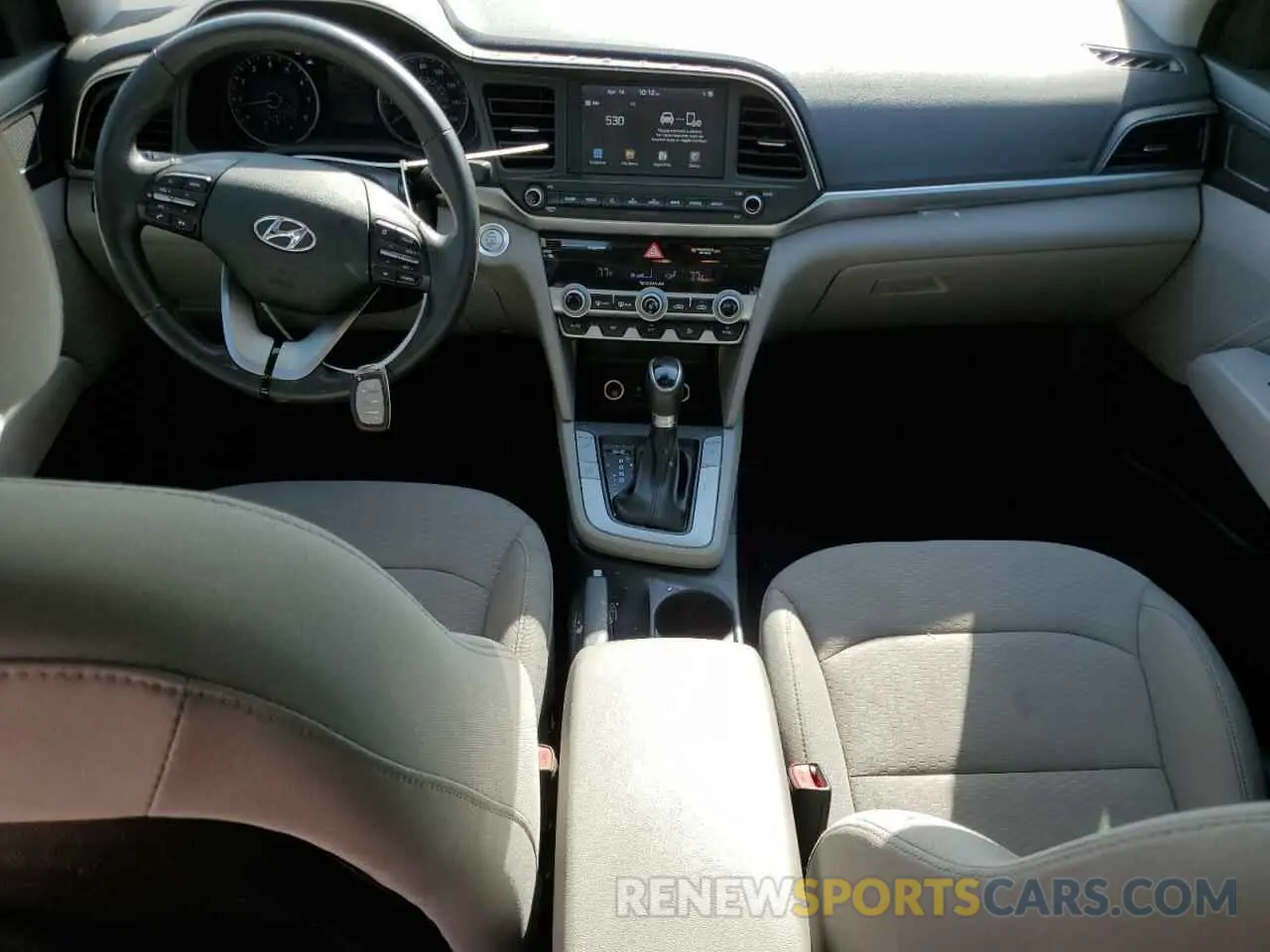 8 Photograph of a damaged car 5NPD84LF2KH488374 HYUNDAI ELANTRA 2019