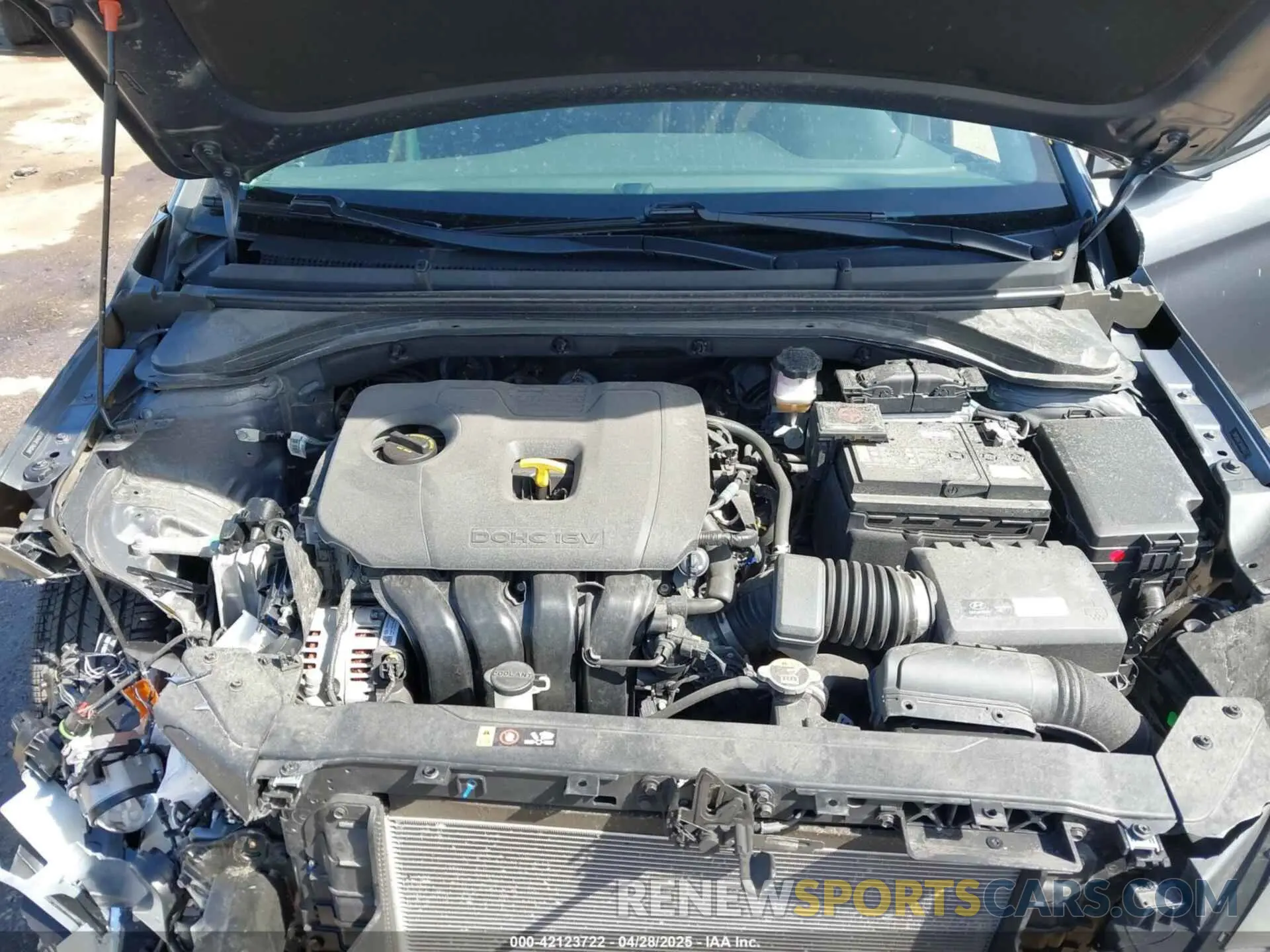 10 Photograph of a damaged car 5NPD84LF3KH405177 HYUNDAI ELANTRA 2019