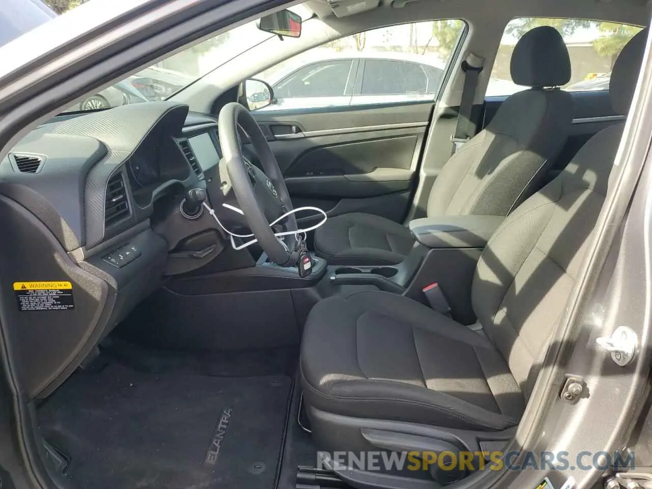 7 Photograph of a damaged car 5NPD84LF3KH414719 HYUNDAI ELANTRA 2019