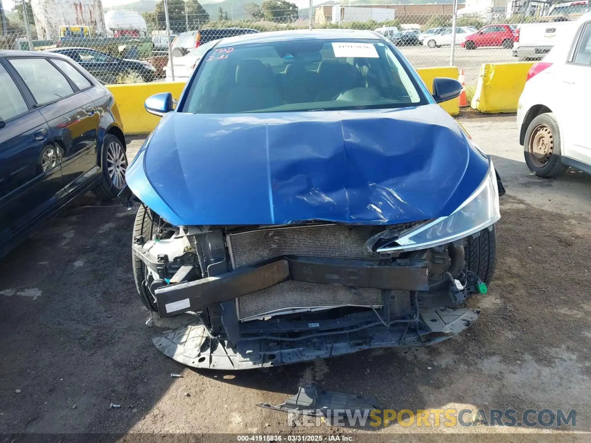 6 Photograph of a damaged car 5NPD84LF3KH419838 HYUNDAI ELANTRA 2019