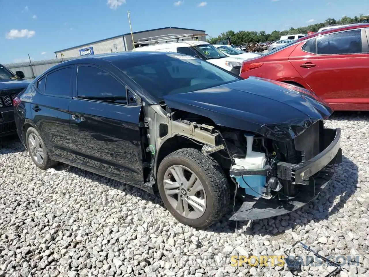 4 Photograph of a damaged car 5NPD84LF3KH426983 HYUNDAI ELANTRA 2019