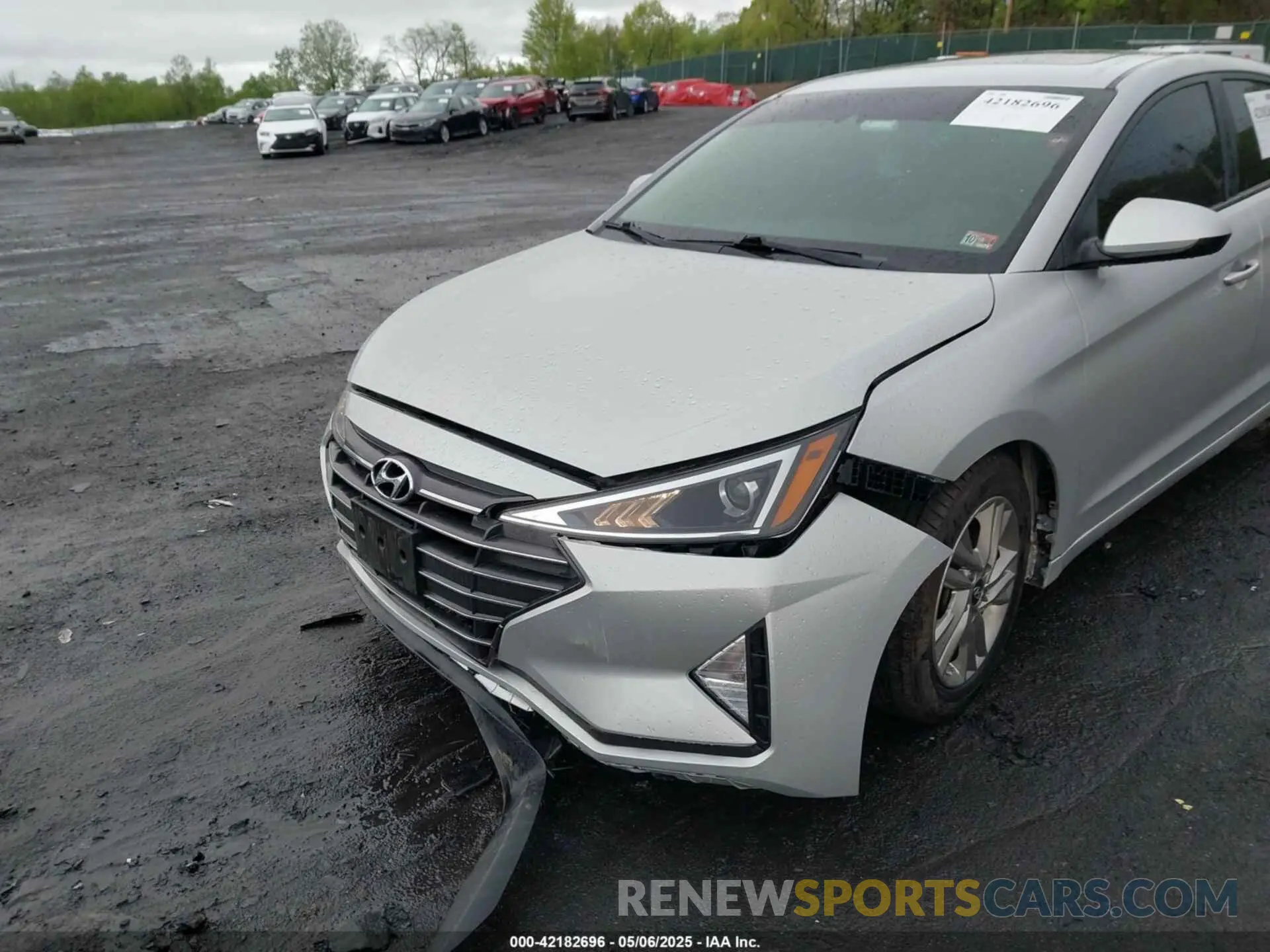 6 Photograph of a damaged car 5NPD84LF3KH450555 HYUNDAI ELANTRA 2019