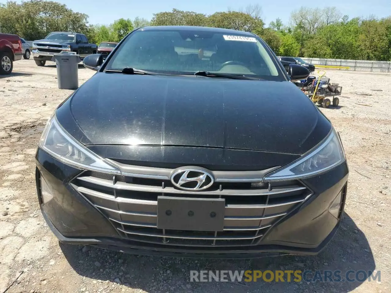 5 Photograph of a damaged car 5NPD84LF3KH461779 HYUNDAI ELANTRA 2019