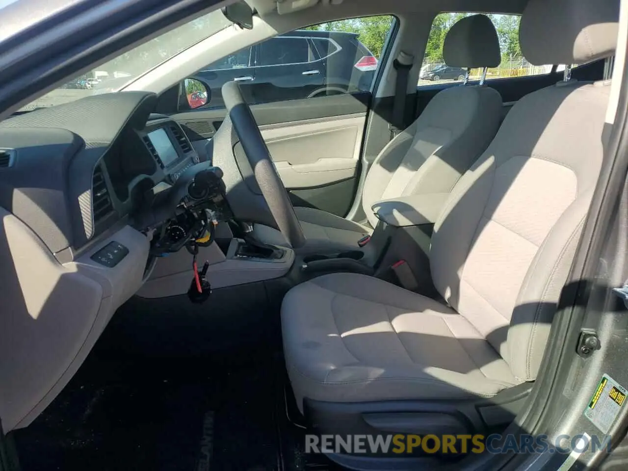7 Photograph of a damaged car 5NPD84LF3KH488657 HYUNDAI ELANTRA 2019