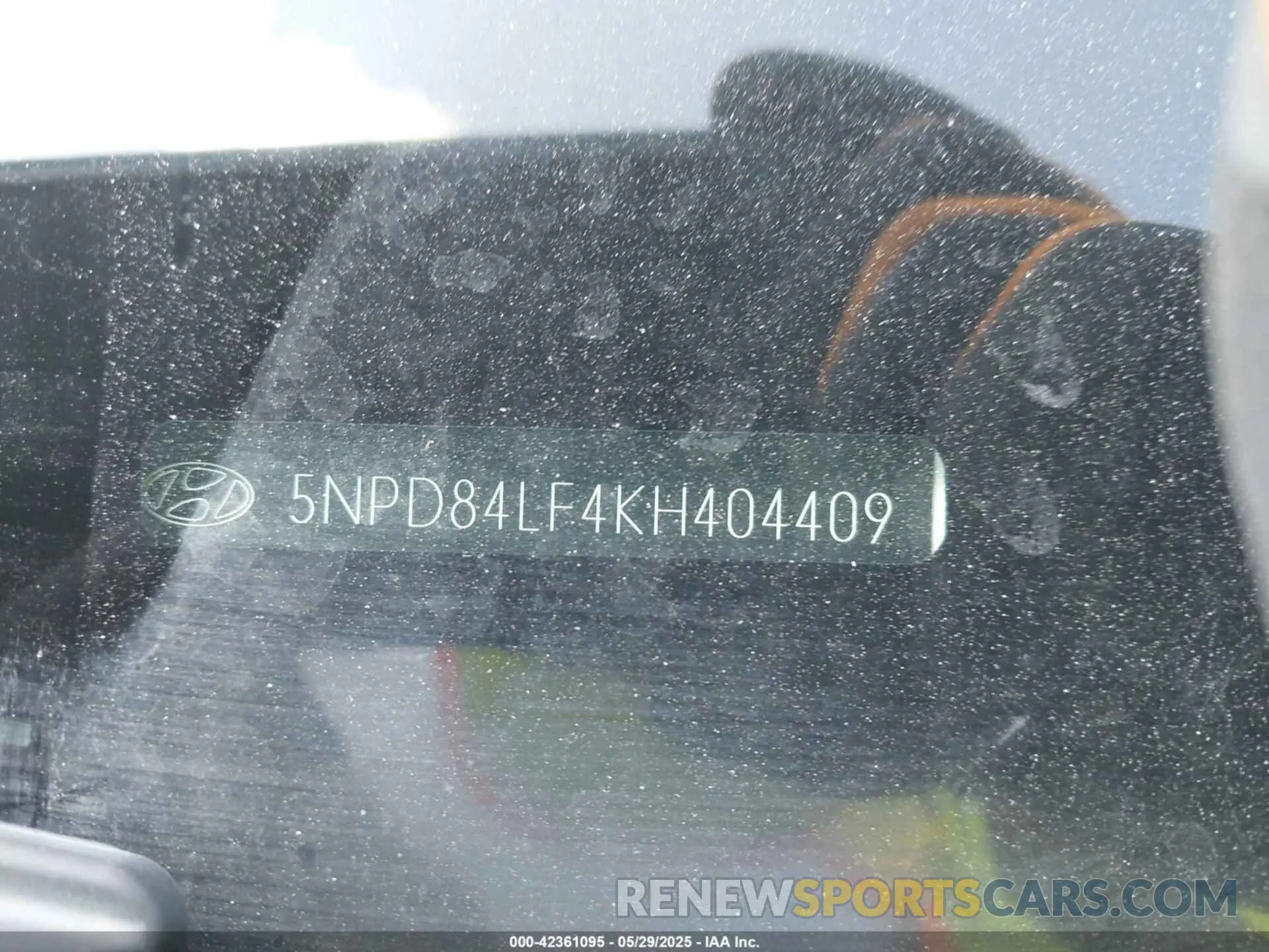 9 Photograph of a damaged car 5NPD84LF4KH404409 HYUNDAI ELANTRA 2019