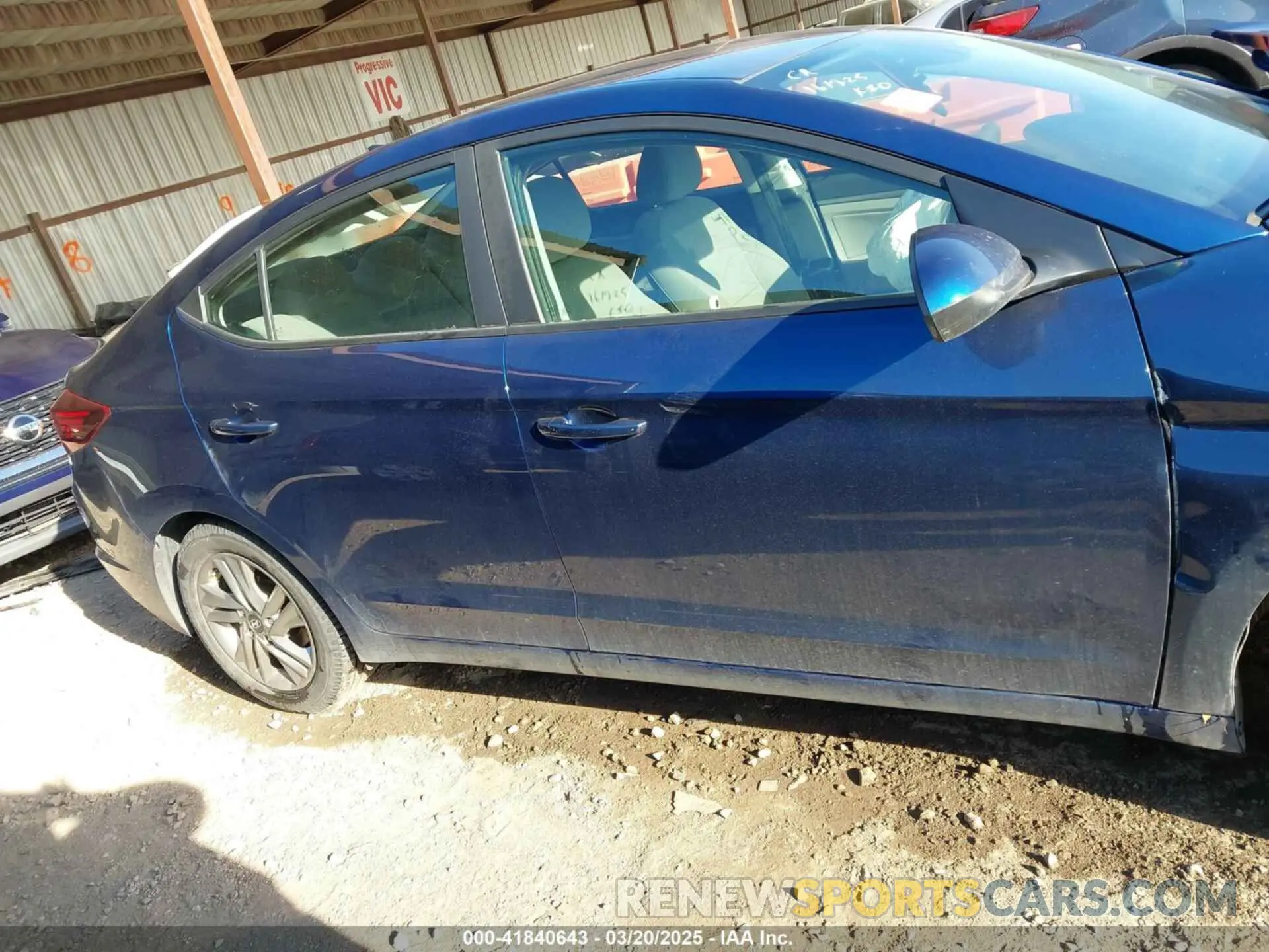 13 Photograph of a damaged car 5NPD84LF4KH412557 HYUNDAI ELANTRA 2019