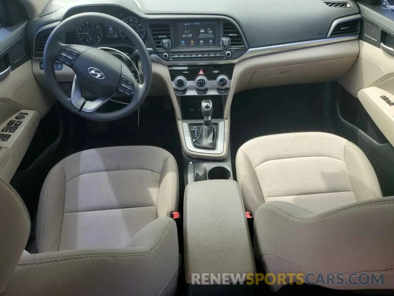 8 Photograph of a damaged car 5NPD84LF4KH413451 HYUNDAI ELANTRA 2019