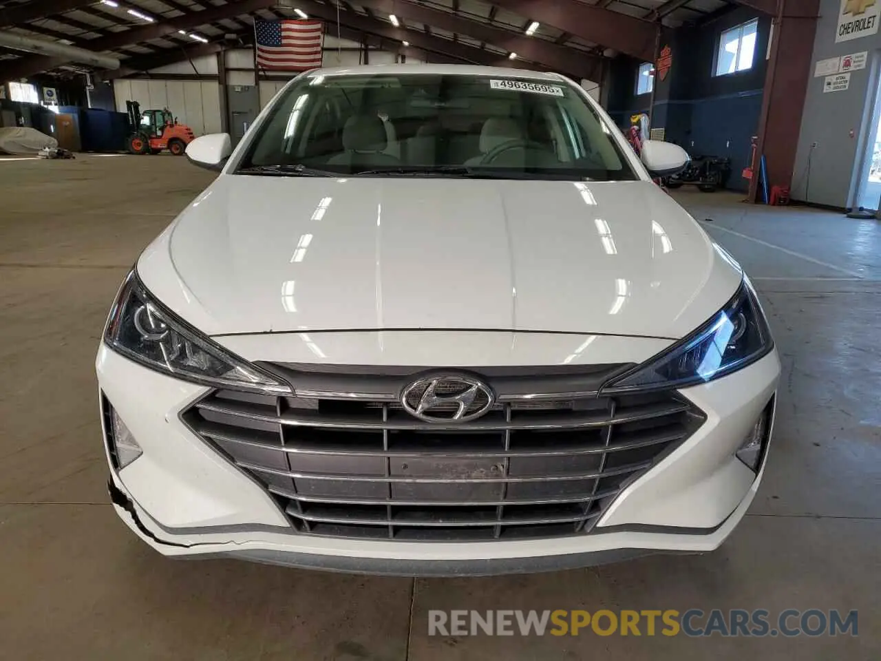 5 Photograph of a damaged car 5NPD84LF4KH416995 HYUNDAI ELANTRA 2019