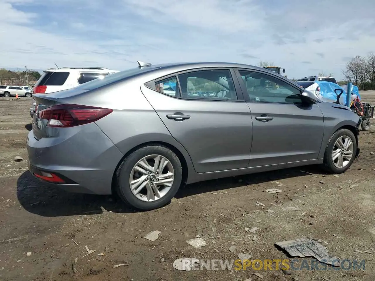 3 Photograph of a damaged car 5NPD84LF4KH420528 HYUNDAI ELANTRA 2019