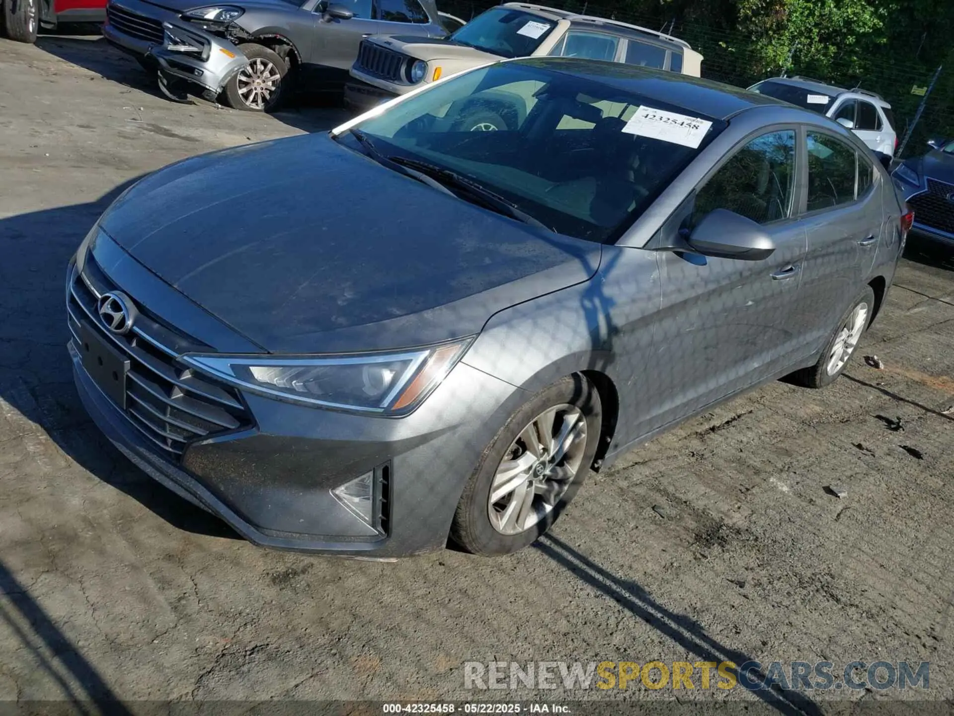 2 Photograph of a damaged car 5NPD84LF4KH428516 HYUNDAI ELANTRA 2019