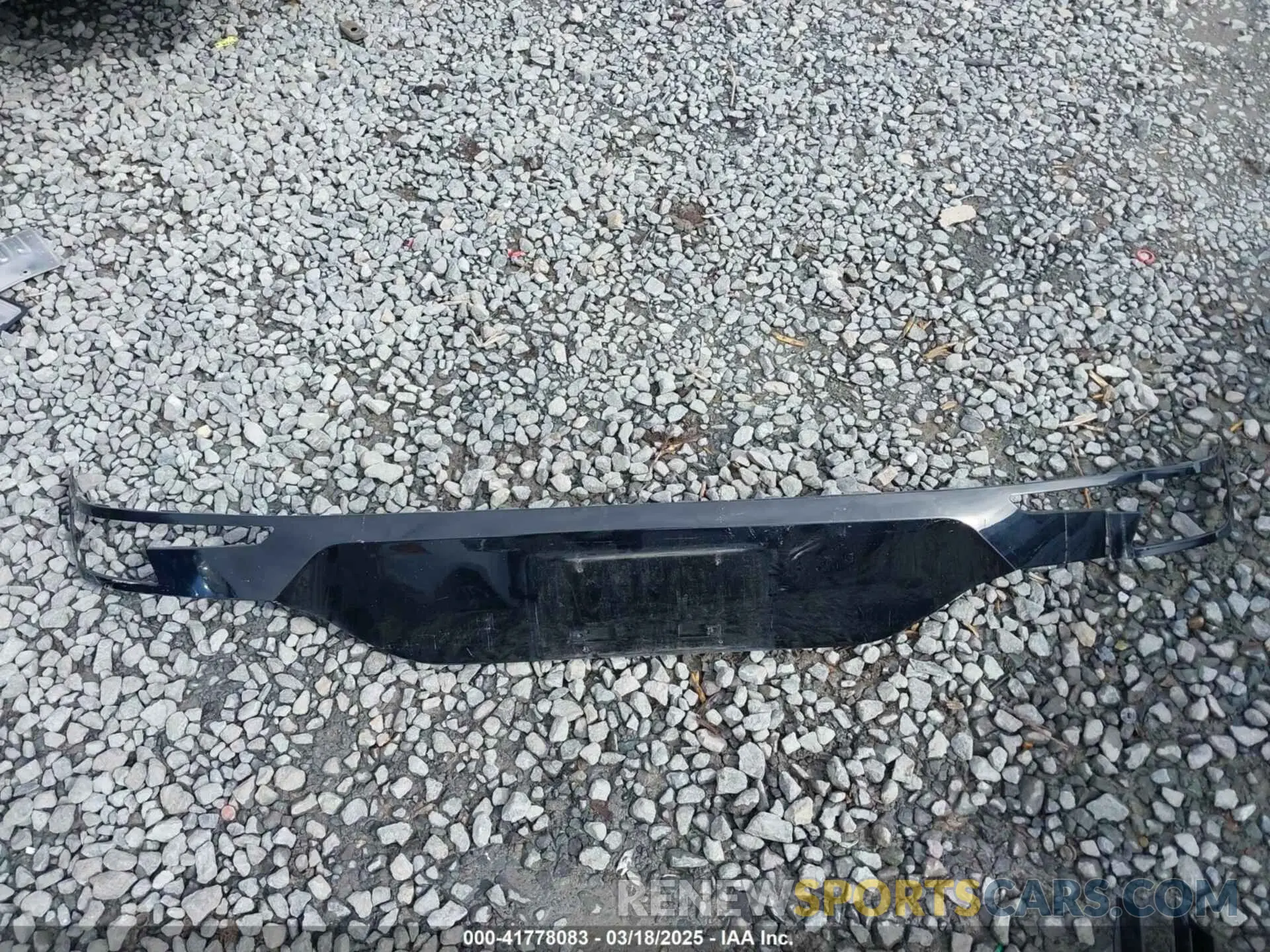 12 Photograph of a damaged car 5NPD84LF4KH435420 HYUNDAI ELANTRA 2019