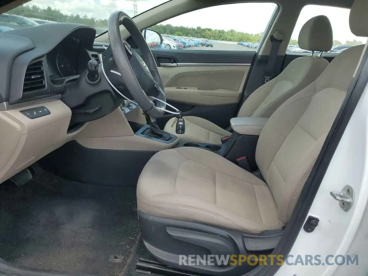 7 Photograph of a damaged car 5NPD84LF4KH435658 HYUNDAI ELANTRA 2019