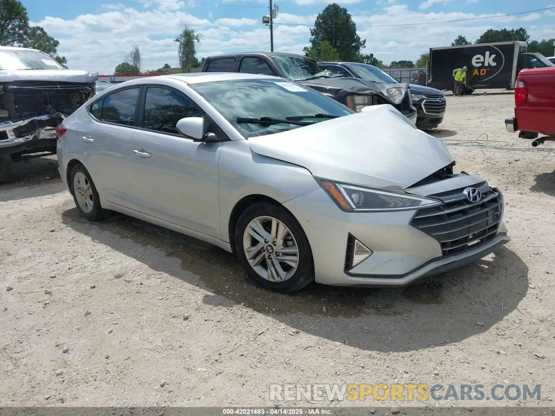 1 Photograph of a damaged car 5NPD84LF4KH446742 HYUNDAI ELANTRA 2019