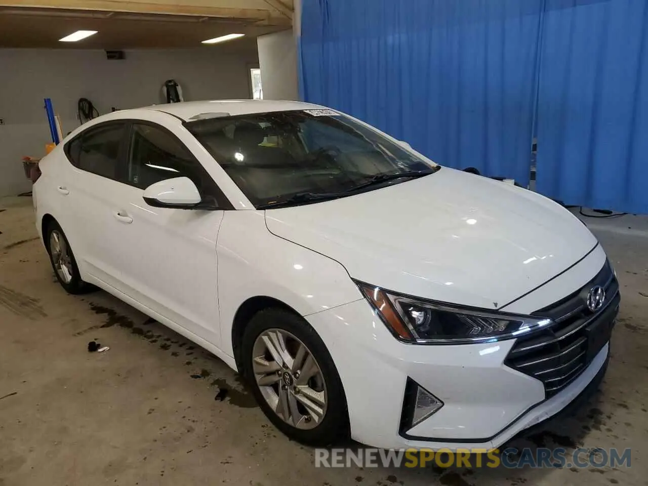 4 Photograph of a damaged car 5NPD84LF4KH469924 HYUNDAI ELANTRA 2019