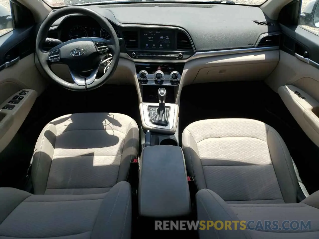 8 Photograph of a damaged car 5NPD84LF4KH469924 HYUNDAI ELANTRA 2019