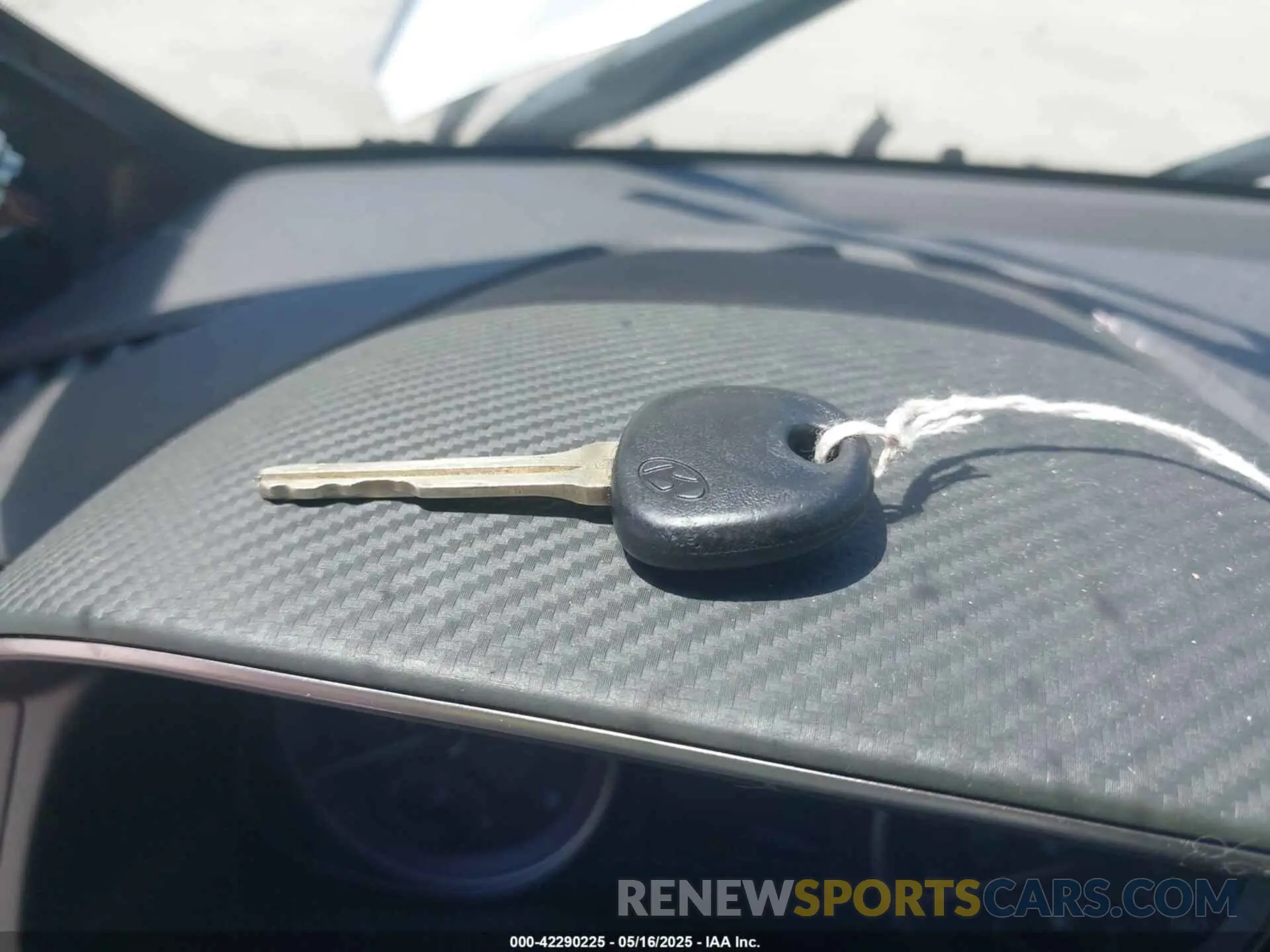 11 Photograph of a damaged car 5NPD84LF4KH476002 HYUNDAI ELANTRA 2019