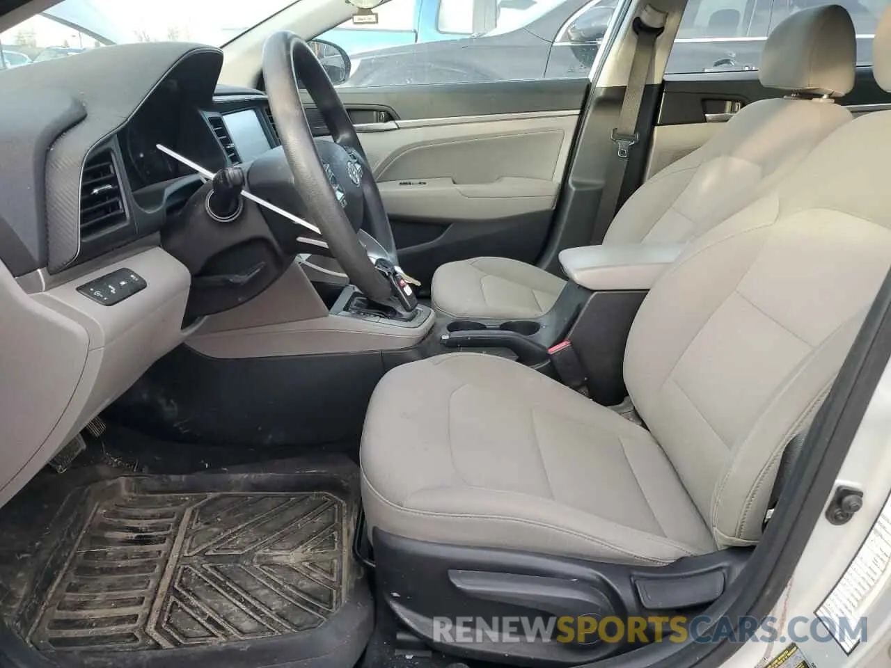 7 Photograph of a damaged car 5NPD84LF4KH484245 HYUNDAI ELANTRA 2019