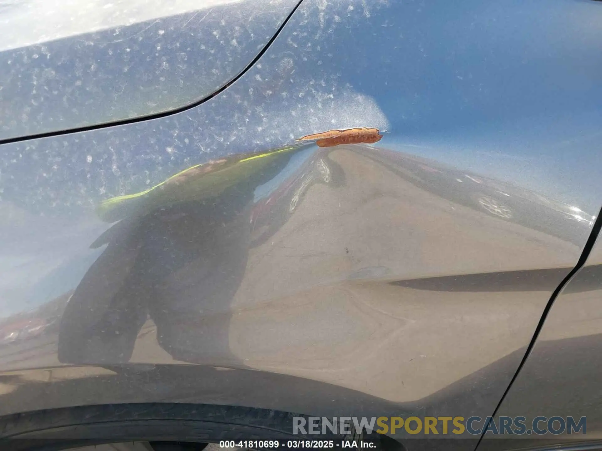 17 Photograph of a damaged car 5NPD84LF5KH404841 HYUNDAI ELANTRA 2019