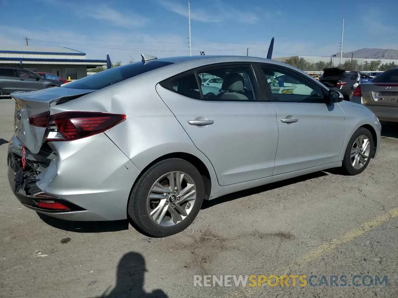 3 Photograph of a damaged car 5NPD84LF5KH407206 HYUNDAI ELANTRA 2019