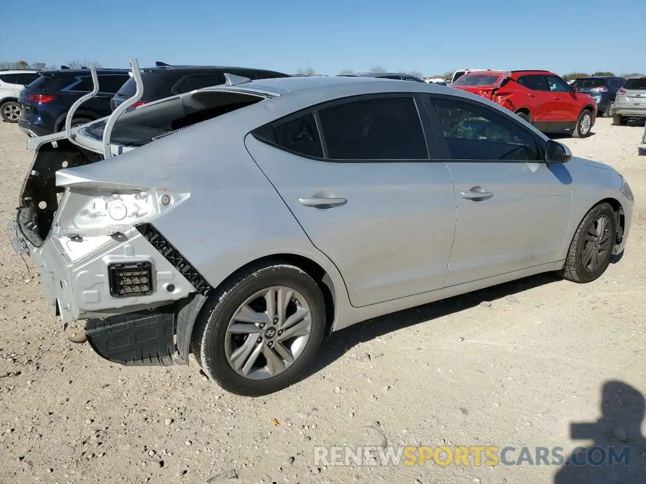 3 Photograph of a damaged car 5NPD84LF5KH408498 HYUNDAI ELANTRA 2019