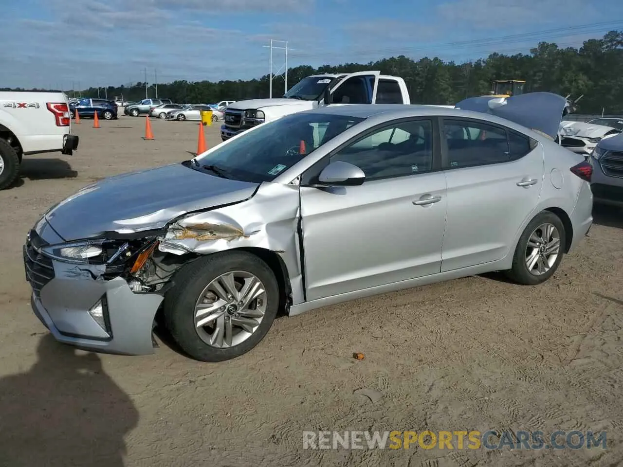 1 Photograph of a damaged car 5NPD84LF5KH422336 HYUNDAI ELANTRA 2019