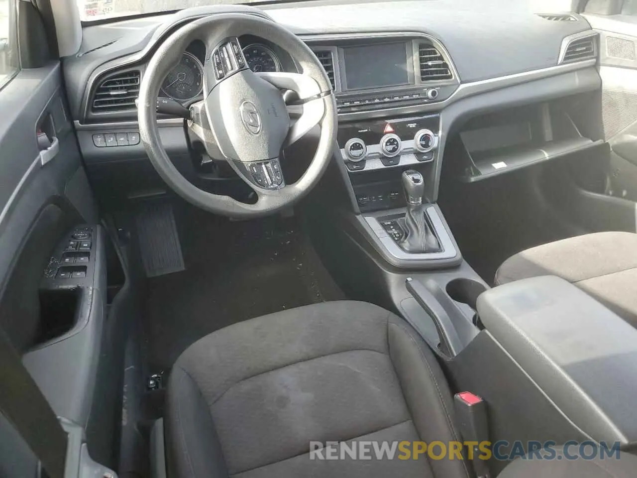 8 Photograph of a damaged car 5NPD84LF5KH422336 HYUNDAI ELANTRA 2019