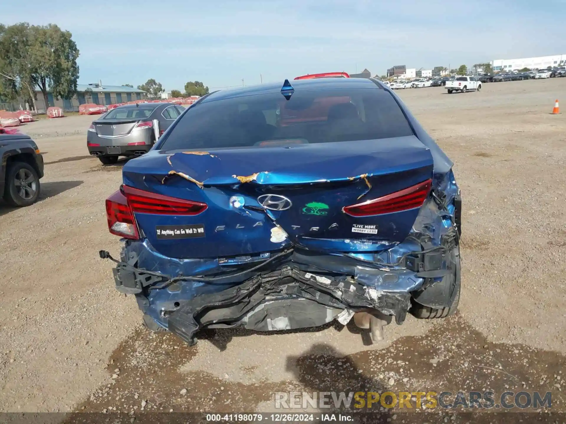 17 Photograph of a damaged car 5NPD84LF5KH434633 HYUNDAI ELANTRA 2019