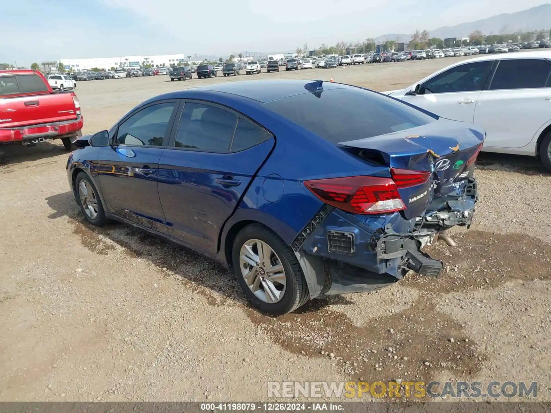 3 Photograph of a damaged car 5NPD84LF5KH434633 HYUNDAI ELANTRA 2019