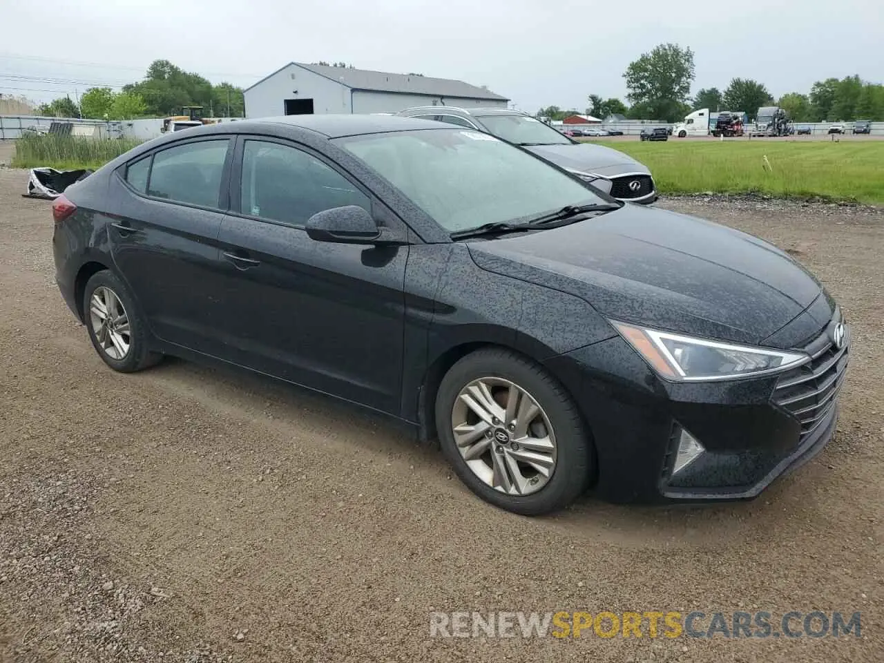 4 Photograph of a damaged car 5NPD84LF5KH444983 HYUNDAI ELANTRA 2019