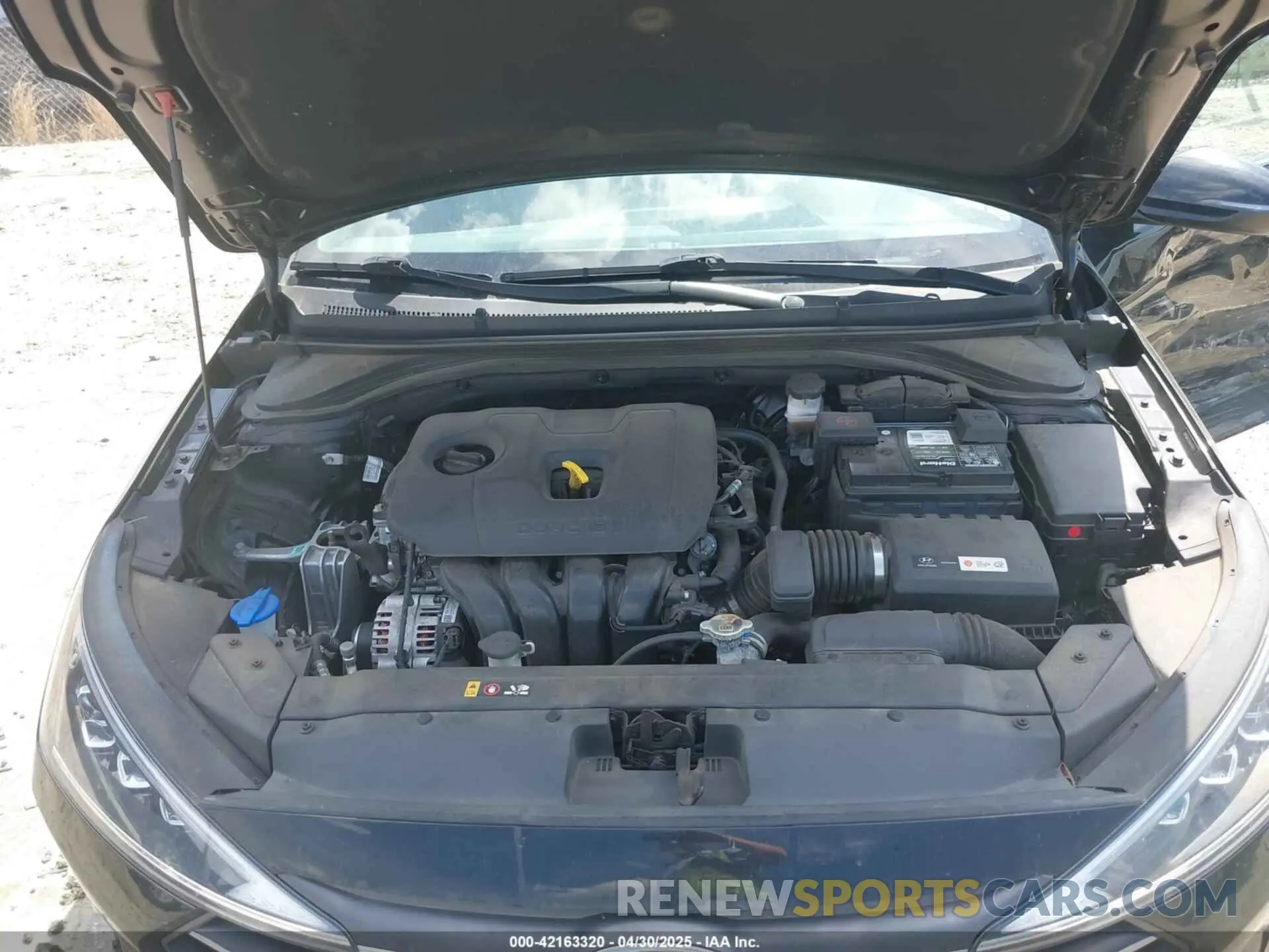 10 Photograph of a damaged car 5NPD84LF5KH445843 HYUNDAI ELANTRA 2019
