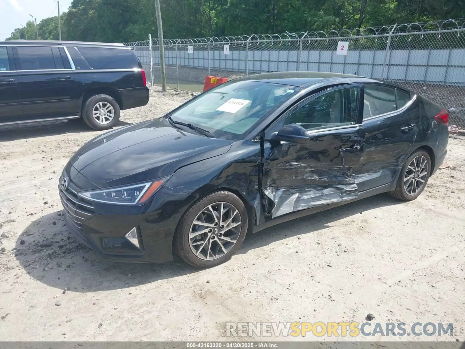 2 Photograph of a damaged car 5NPD84LF5KH445843 HYUNDAI ELANTRA 2019