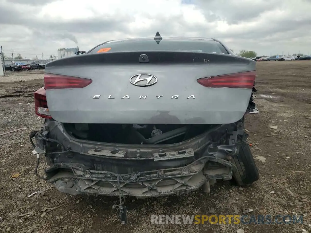 6 Photograph of a damaged car 5NPD84LF5KH452226 HYUNDAI ELANTRA 2019