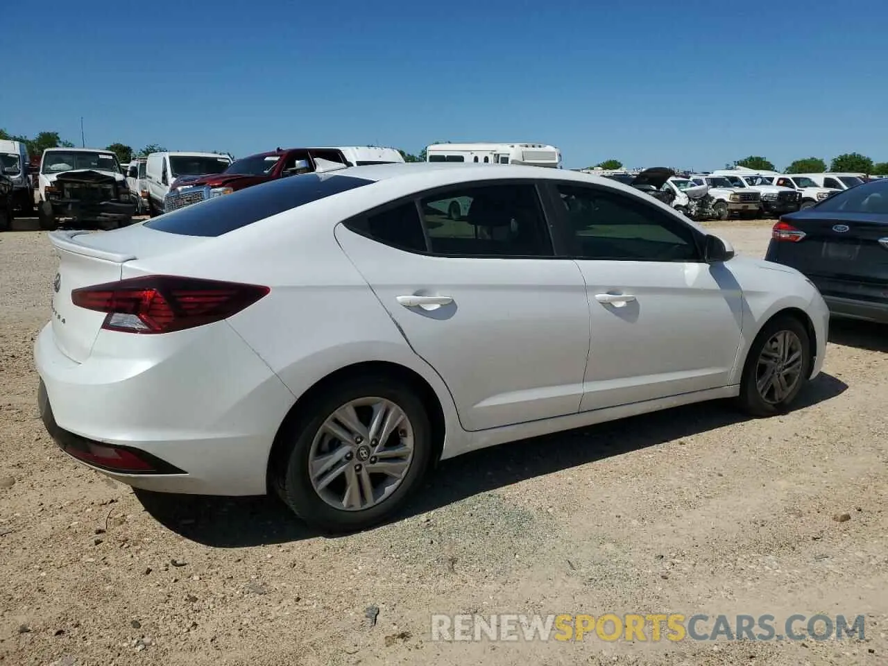 3 Photograph of a damaged car 5NPD84LF6KH416285 HYUNDAI ELANTRA 2019