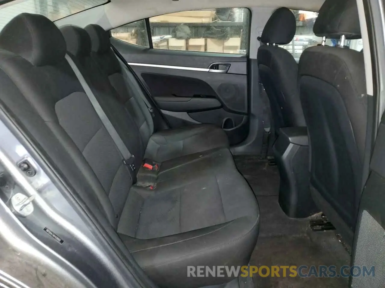 10 Photograph of a damaged car 5NPD84LF6KH428002 HYUNDAI ELANTRA 2019