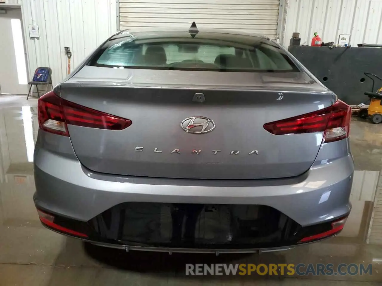 6 Photograph of a damaged car 5NPD84LF6KH428002 HYUNDAI ELANTRA 2019