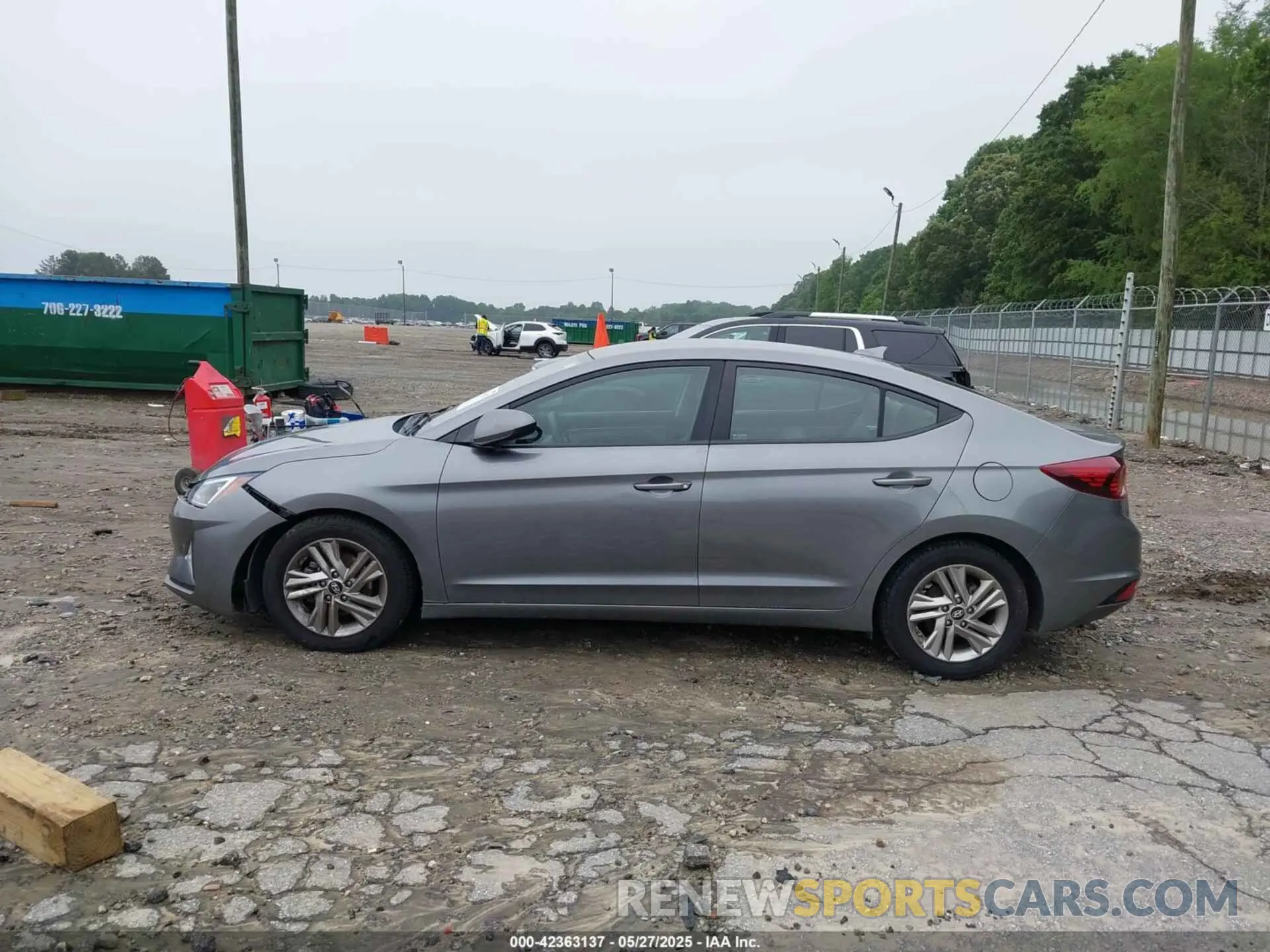 14 Photograph of a damaged car 5NPD84LF6KH429456 HYUNDAI ELANTRA 2019