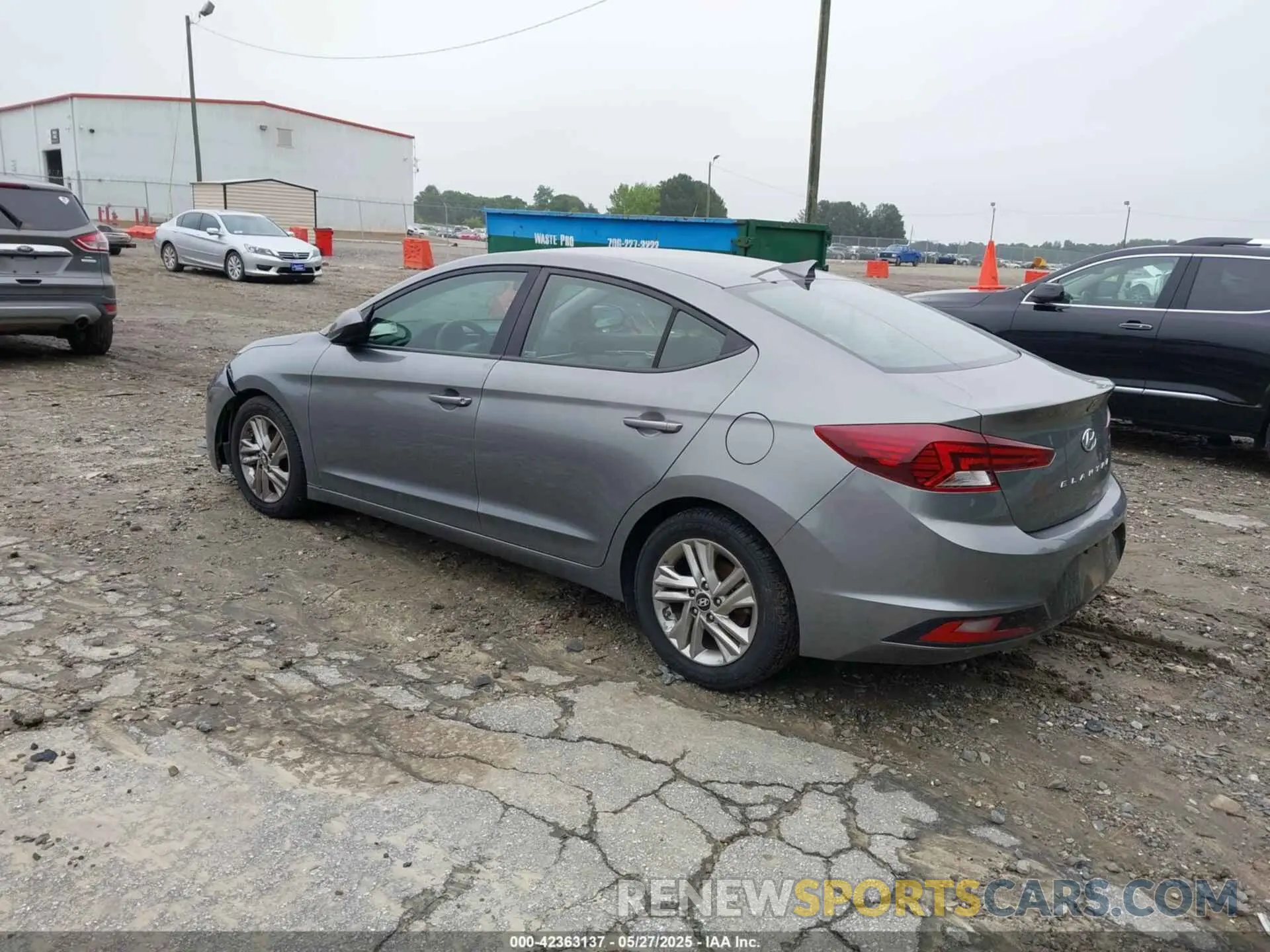 3 Photograph of a damaged car 5NPD84LF6KH429456 HYUNDAI ELANTRA 2019