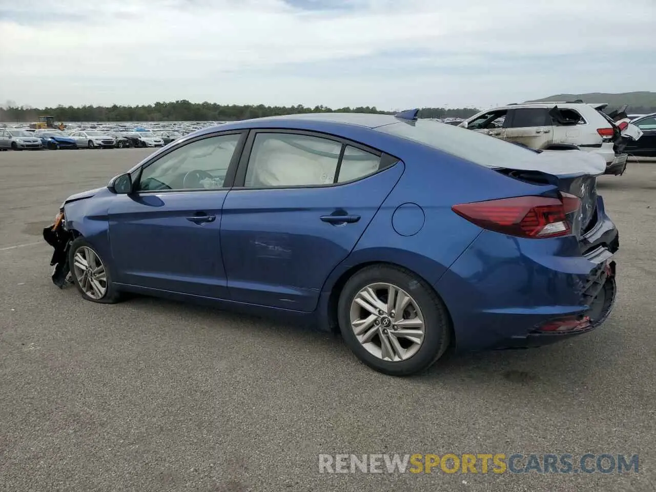 2 Photograph of a damaged car 5NPD84LF6KH429604 HYUNDAI ELANTRA 2019
